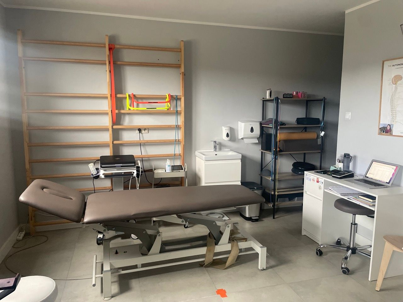 Gabinet - łóżko do terapii